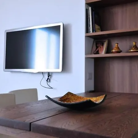 Moderno Design District Daire *
